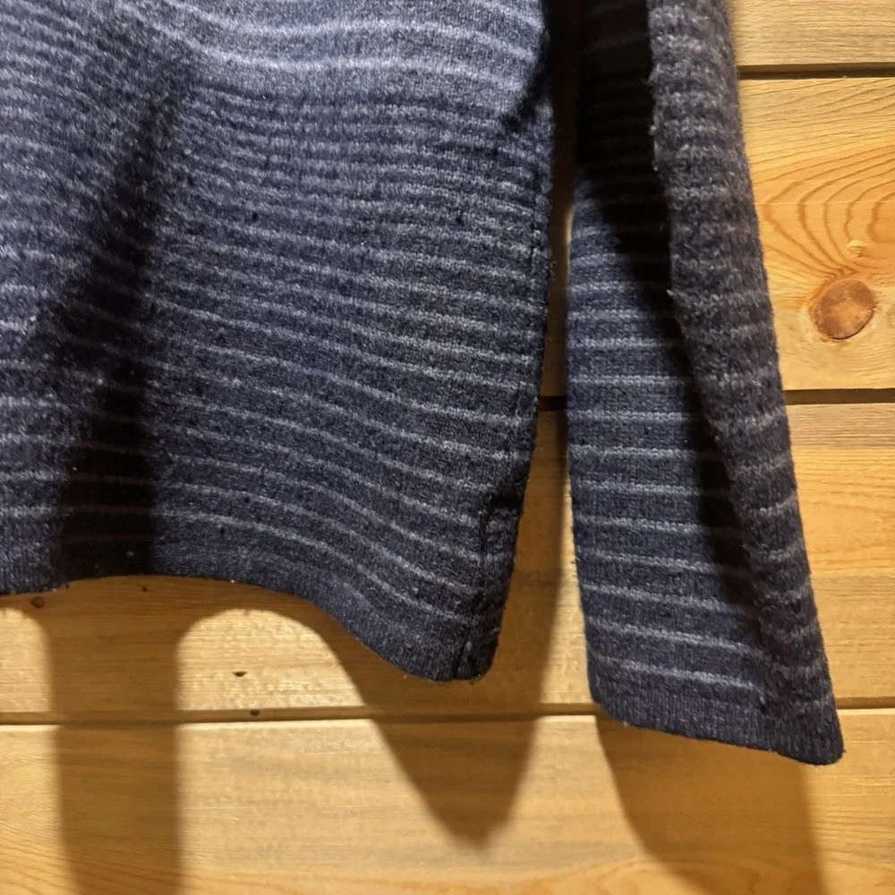 VTG EDDIE BAUER‎ Blue & Green Stripe Lamb Wool Sweater Made In UK Women Small S